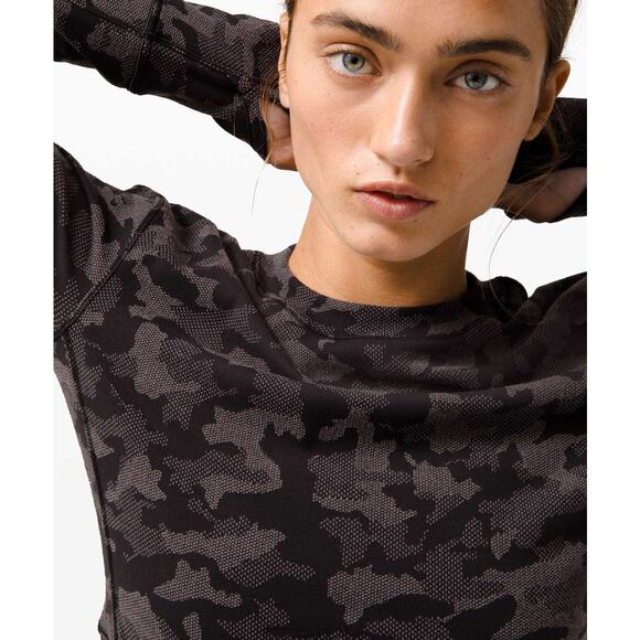 LULULEMON Close to Crossing Long Sleeve Sz 6 Heritage Camo Jacquard Black Lunar - Picture 3 of 8